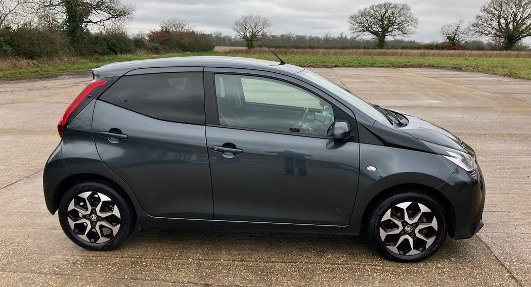 Used Toyota AYGO 2018 for sale - 77541666: Photo 2