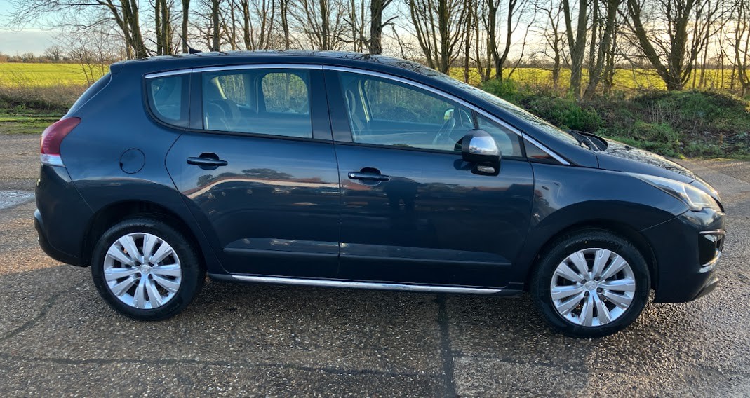 Used Peugeot 3008 2015 for sale - 77201263: Photo 2