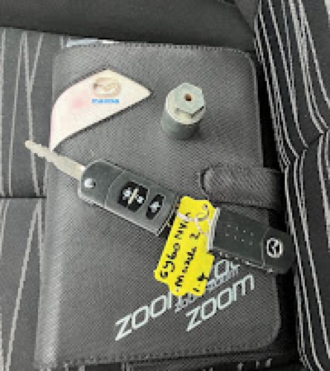 Used Mazda Mazda2 2010 for sale - 77038975: Photo 10