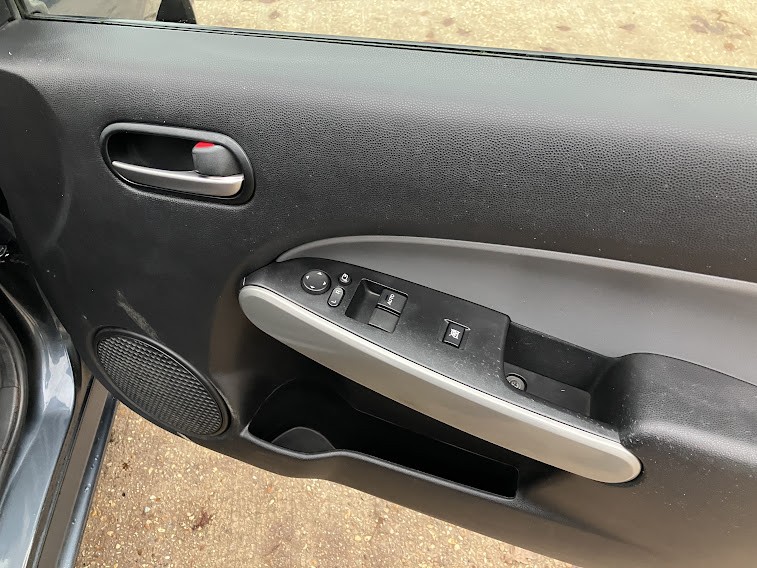 Used Mazda Mazda2 2010 for sale - 77038975: Photo 17