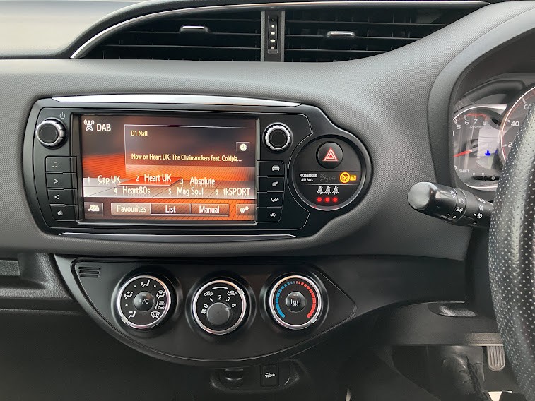 Used Toyota Yaris 2015 for sale - 76791512: Photo 20