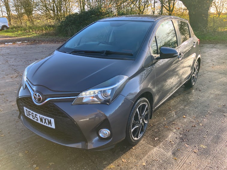 Used Toyota Yaris 2015 for sale - 76791512: Photo 4