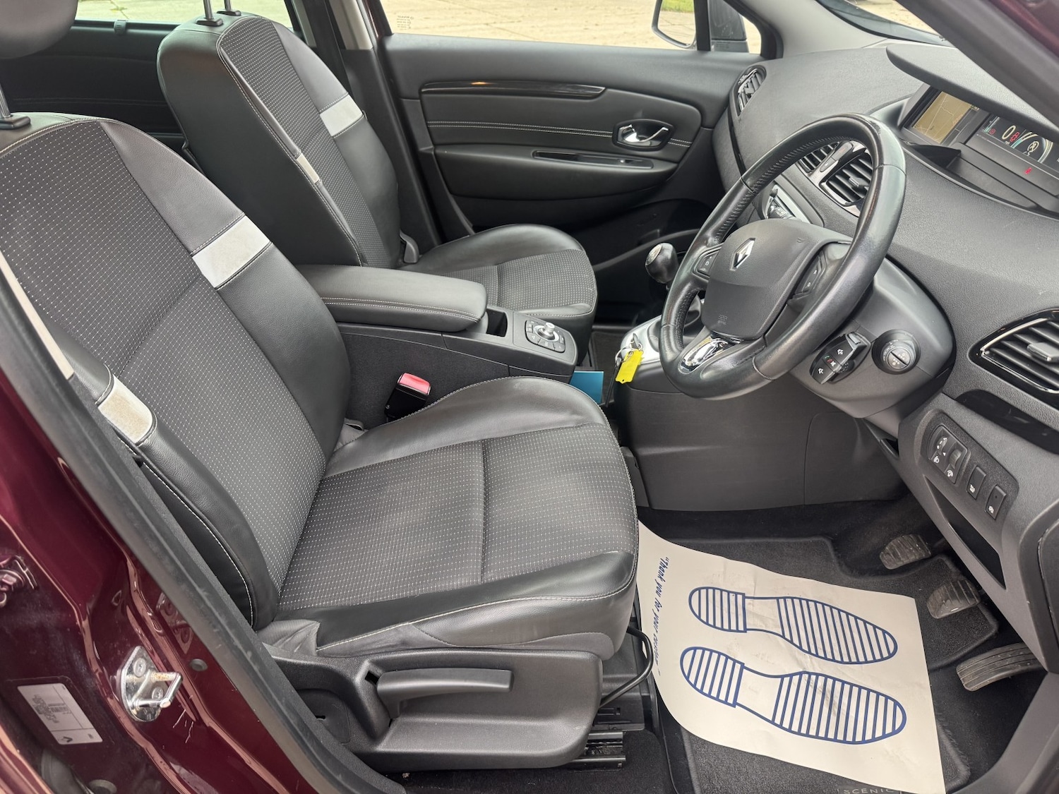 Used Renault Grand Scenic 2014 for sale - 76799236: Photo 5