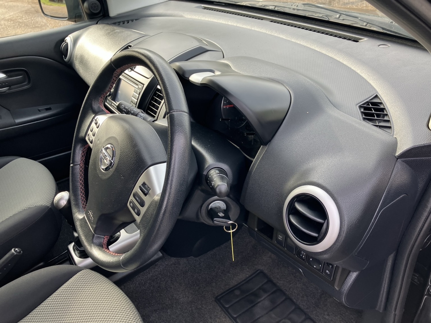 Used Nissan Note 2011 for sale - 77622383: Photo 15