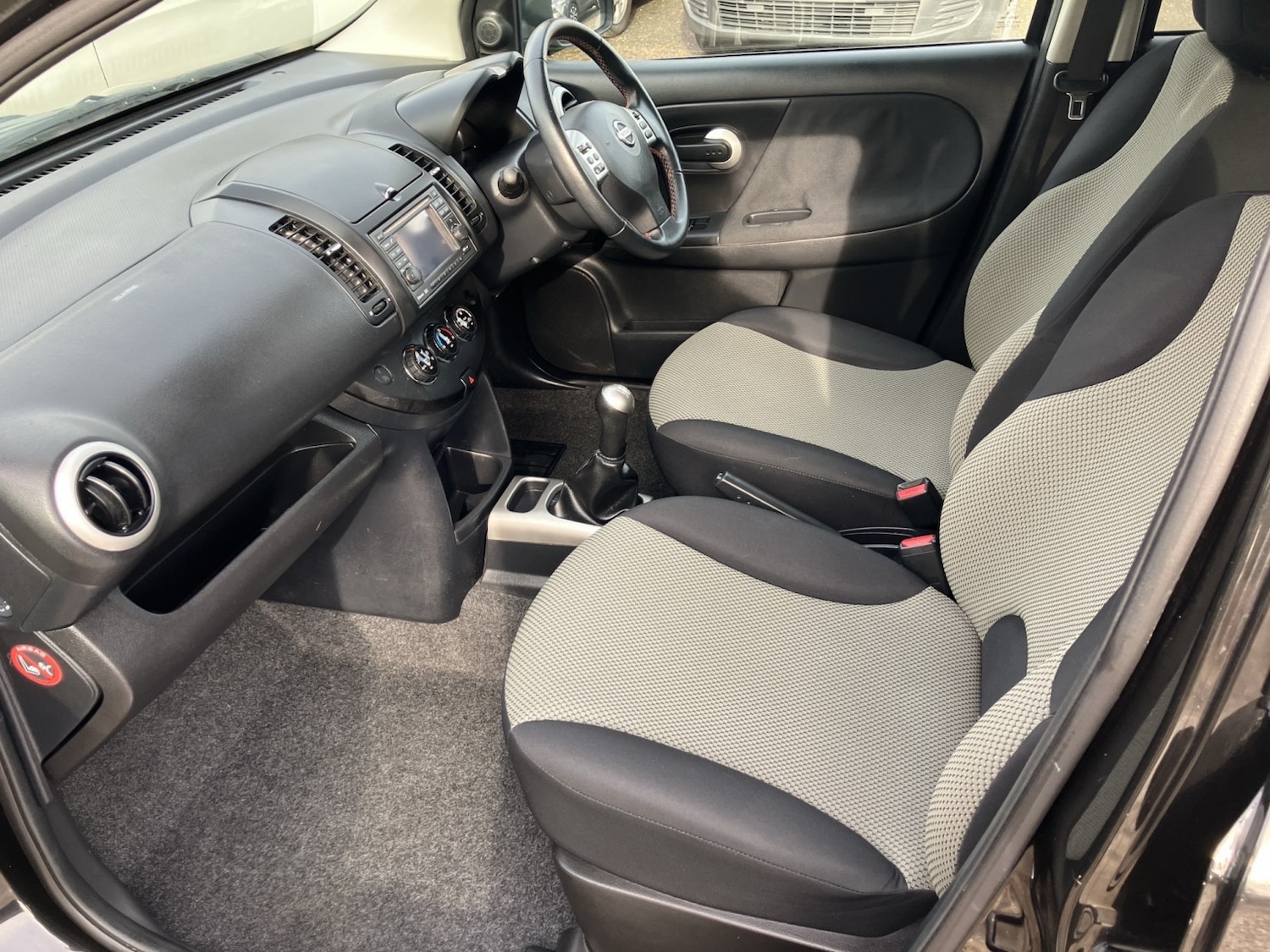 Used Nissan Note 2011 for sale - 77622383: Photo 16