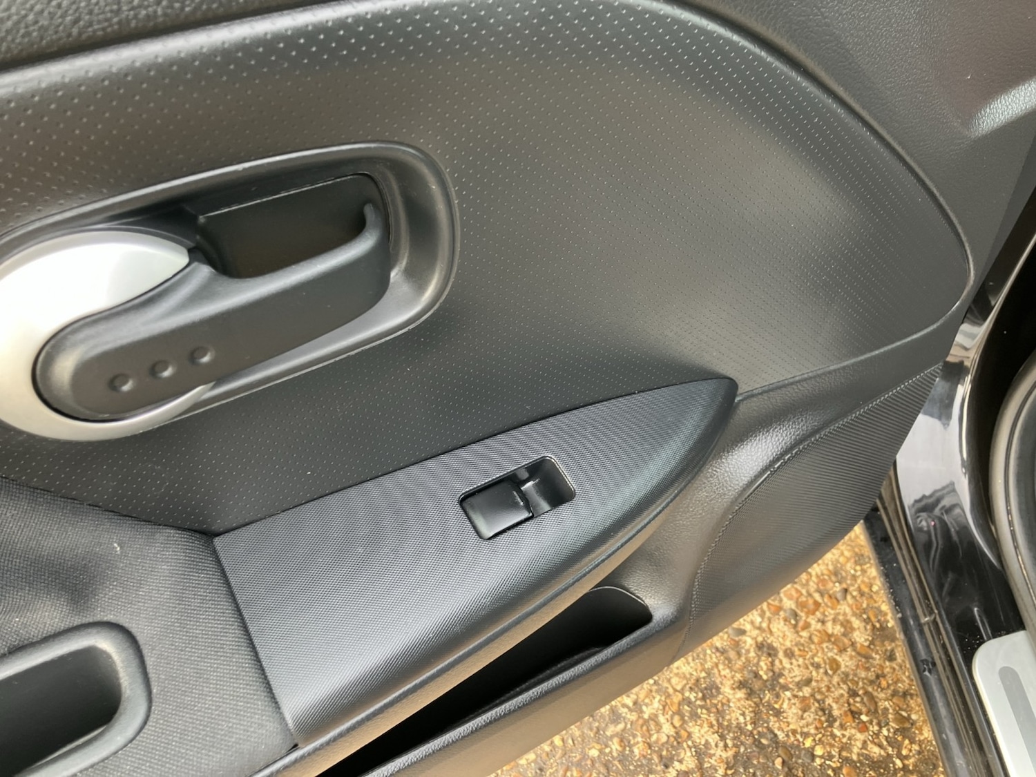 Used Nissan Note 2011 for sale - 77622383: Photo 18