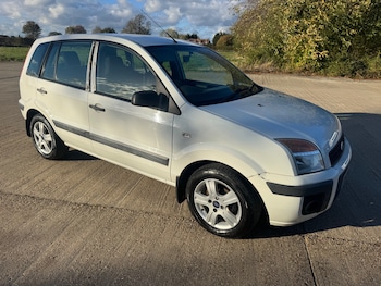 2006 (06) - 1.4 Style 5dr [Climate] - new mot - cheap car for some one