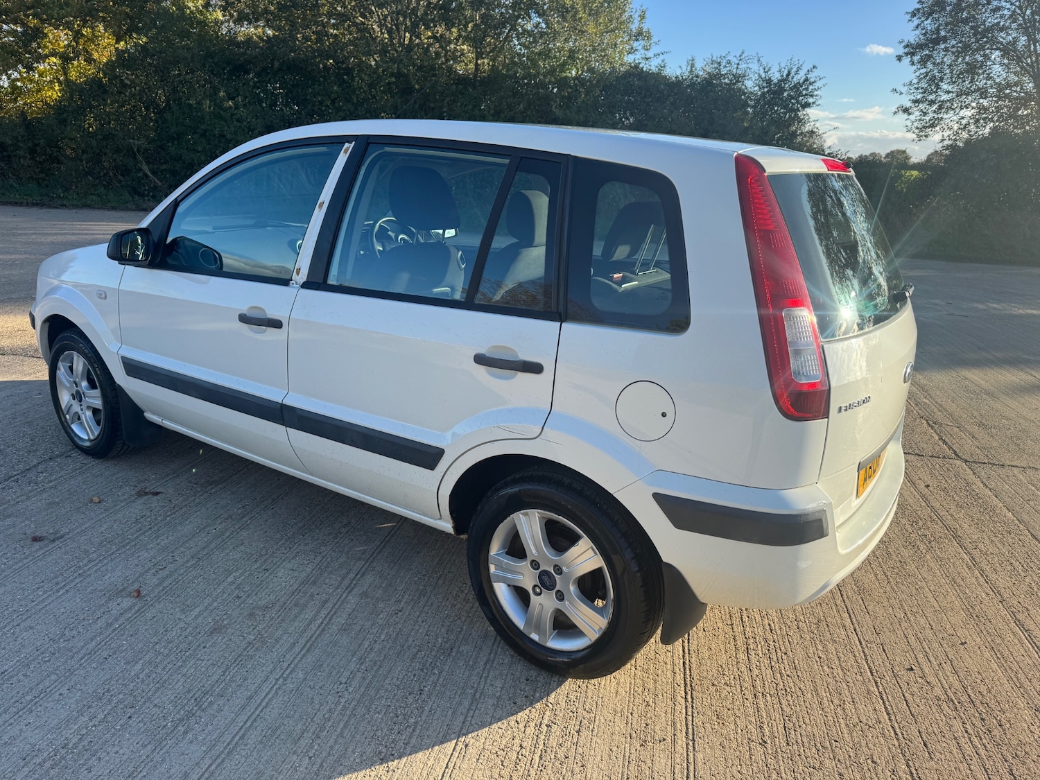 Used Ford Fusion 2006 for sale - 76366371: Photo 3