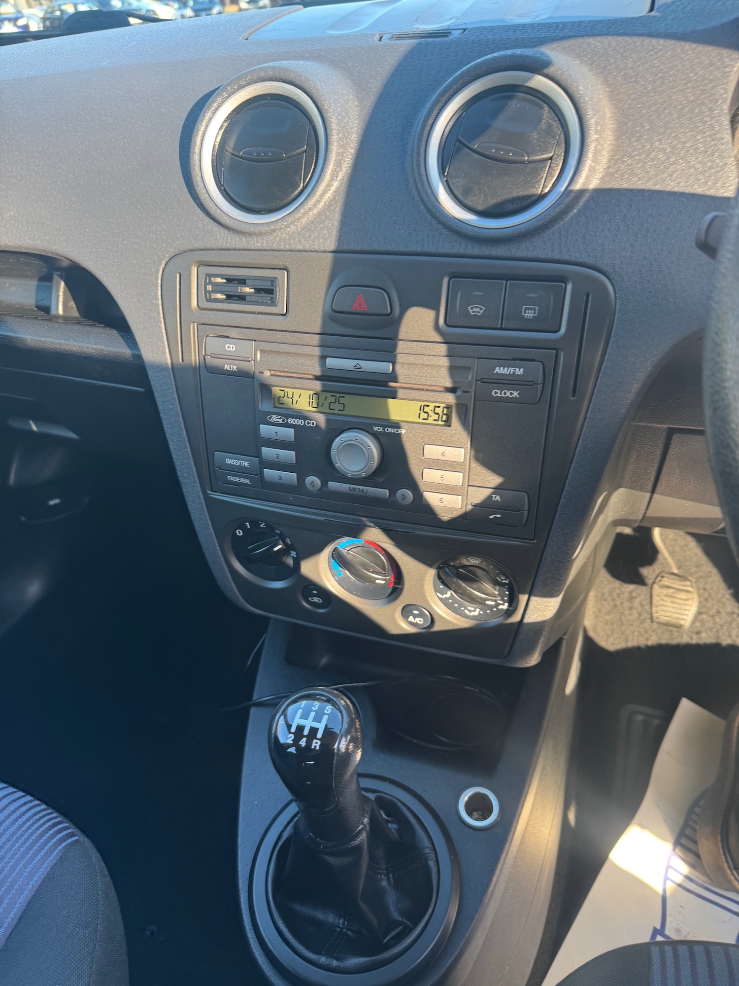 Used Ford Fusion 2006 for sale - 76366371: Photo 7