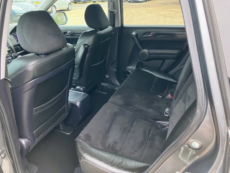 Used Honda CR-V 2010 for sale - 76799219: Photo 21