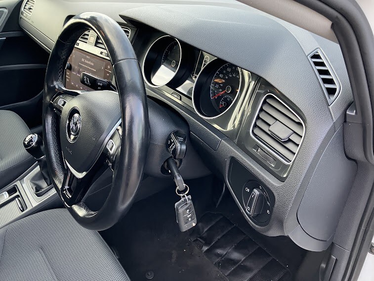 Used Volkswagen Golf 2018 for sale - 76799241: Photo 14