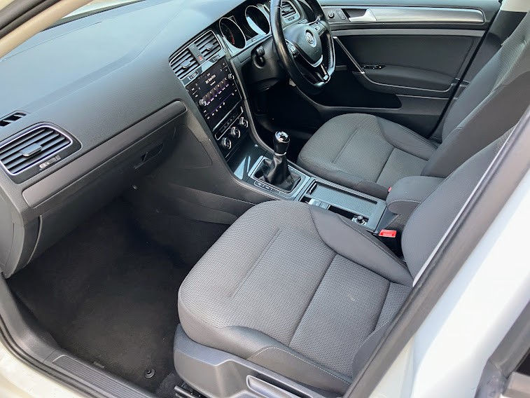 Used Volkswagen Golf 2018 for sale - 76799241: Photo 15