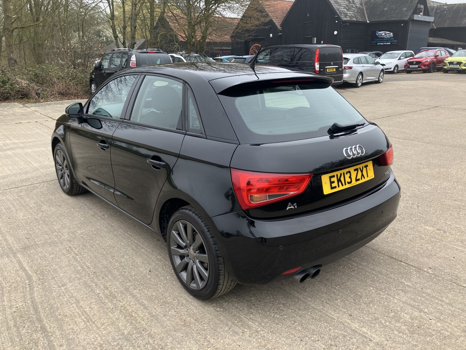 Used Audi A1 2013 for sale - 77961959: Photo 3