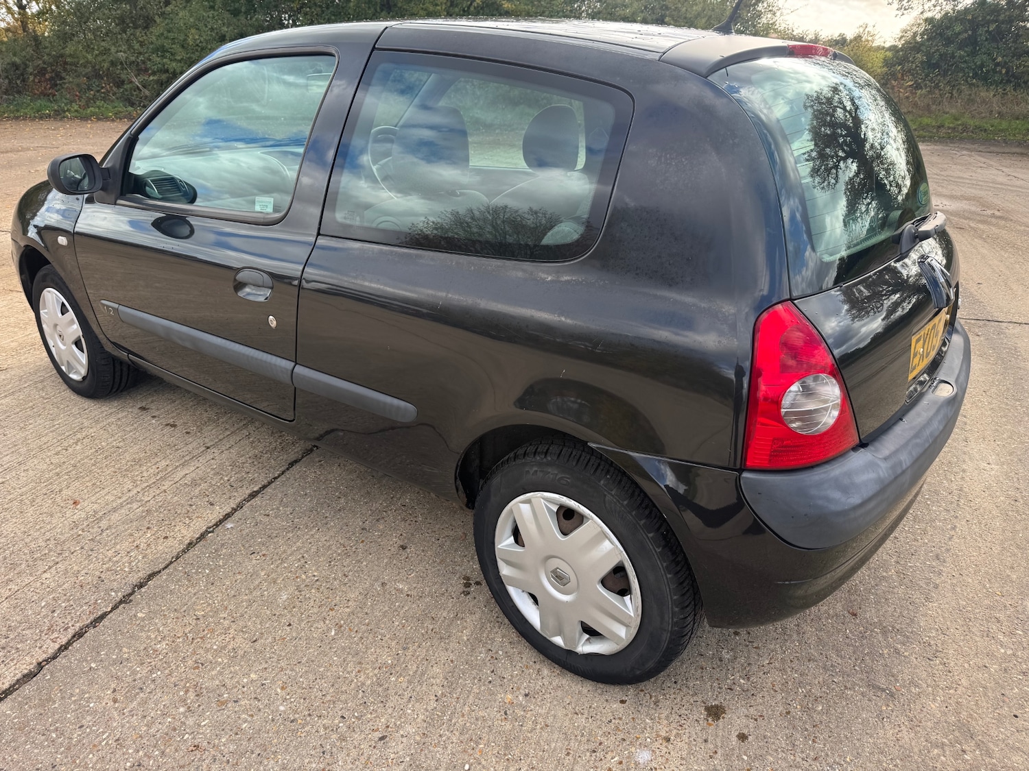 Used Renault Clio 2005 for sale - 76436602: Photo 3