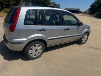 Used Ford Fusion 2005 for sale - 75096191: Photo