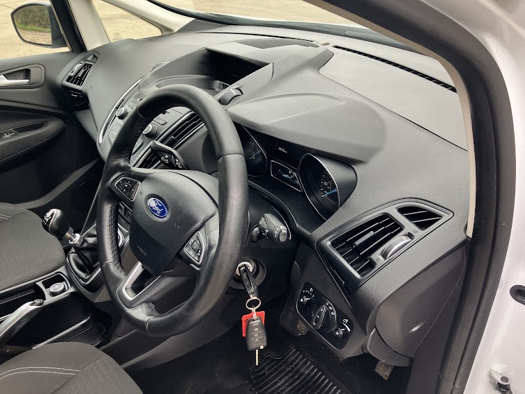 Used Ford Grand C-Max 2015 for sale - 77796864: Photo 26