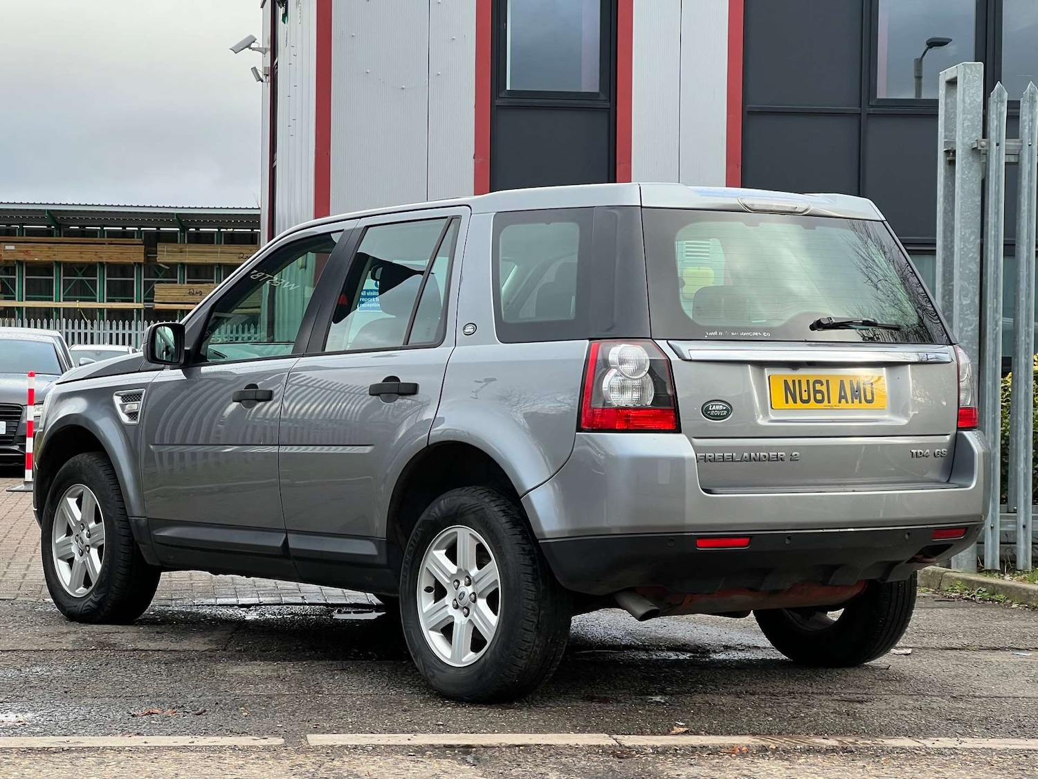 Used Land Rover Freelander 2 2011 for sale - 76595820: Photo 11