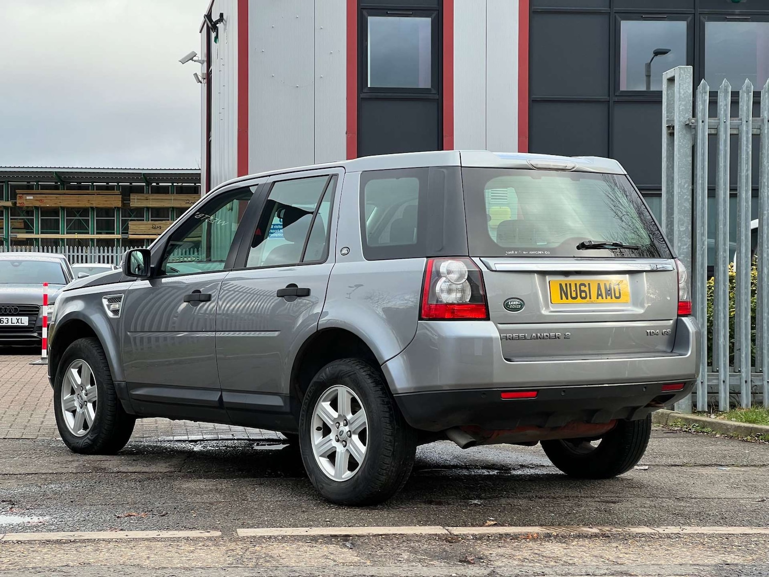 Used Land Rover Freelander 2 2011 for sale - 76595820: Photo 20