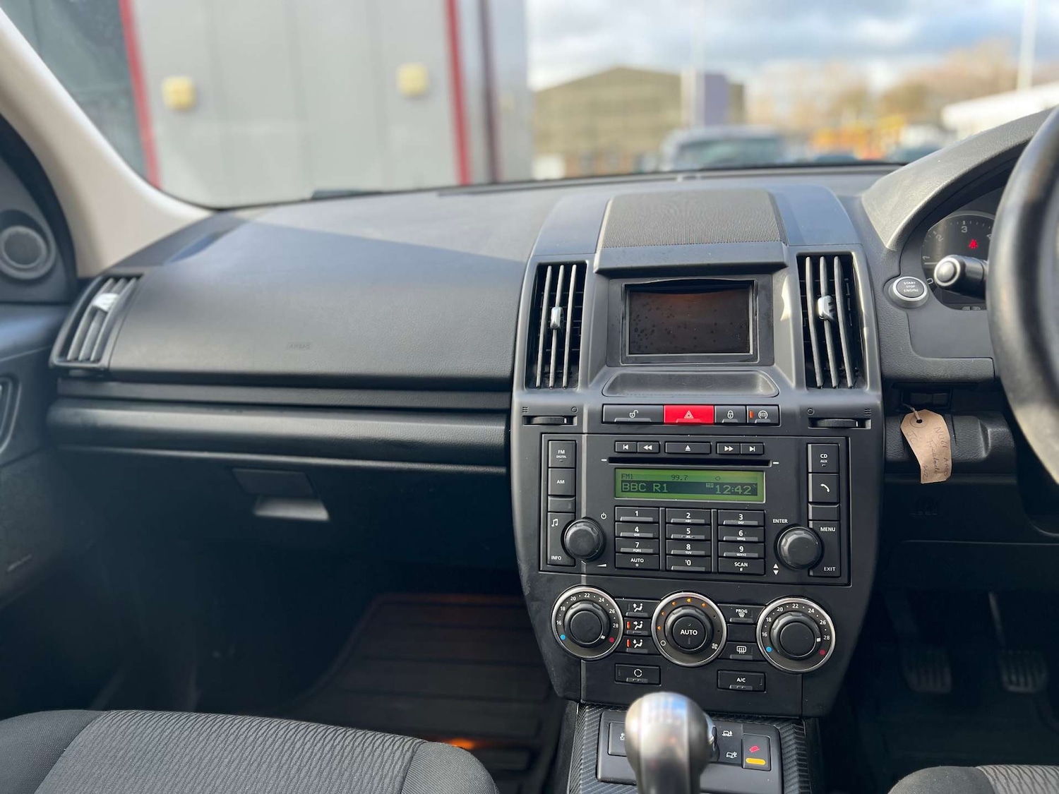 Used Land Rover Freelander 2 2011 for sale - 76595820: Photo 23