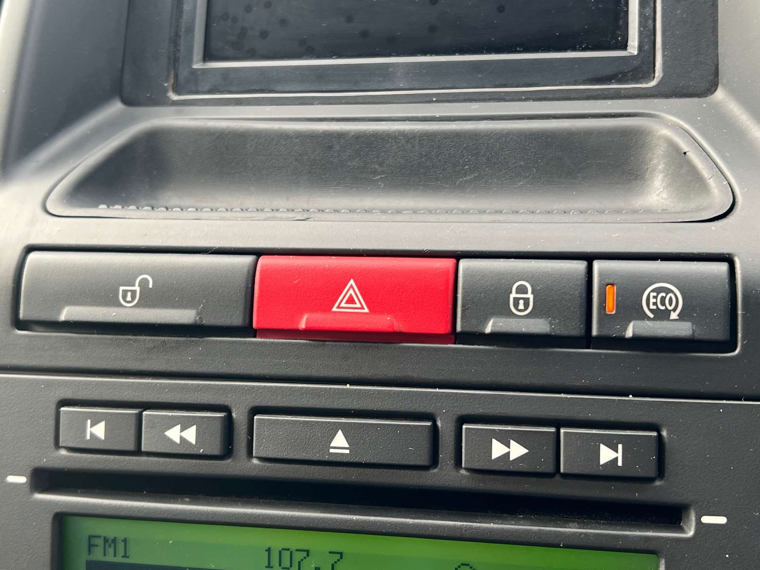 Used Land Rover Freelander 2 2011 for sale - 76595820: Photo 49