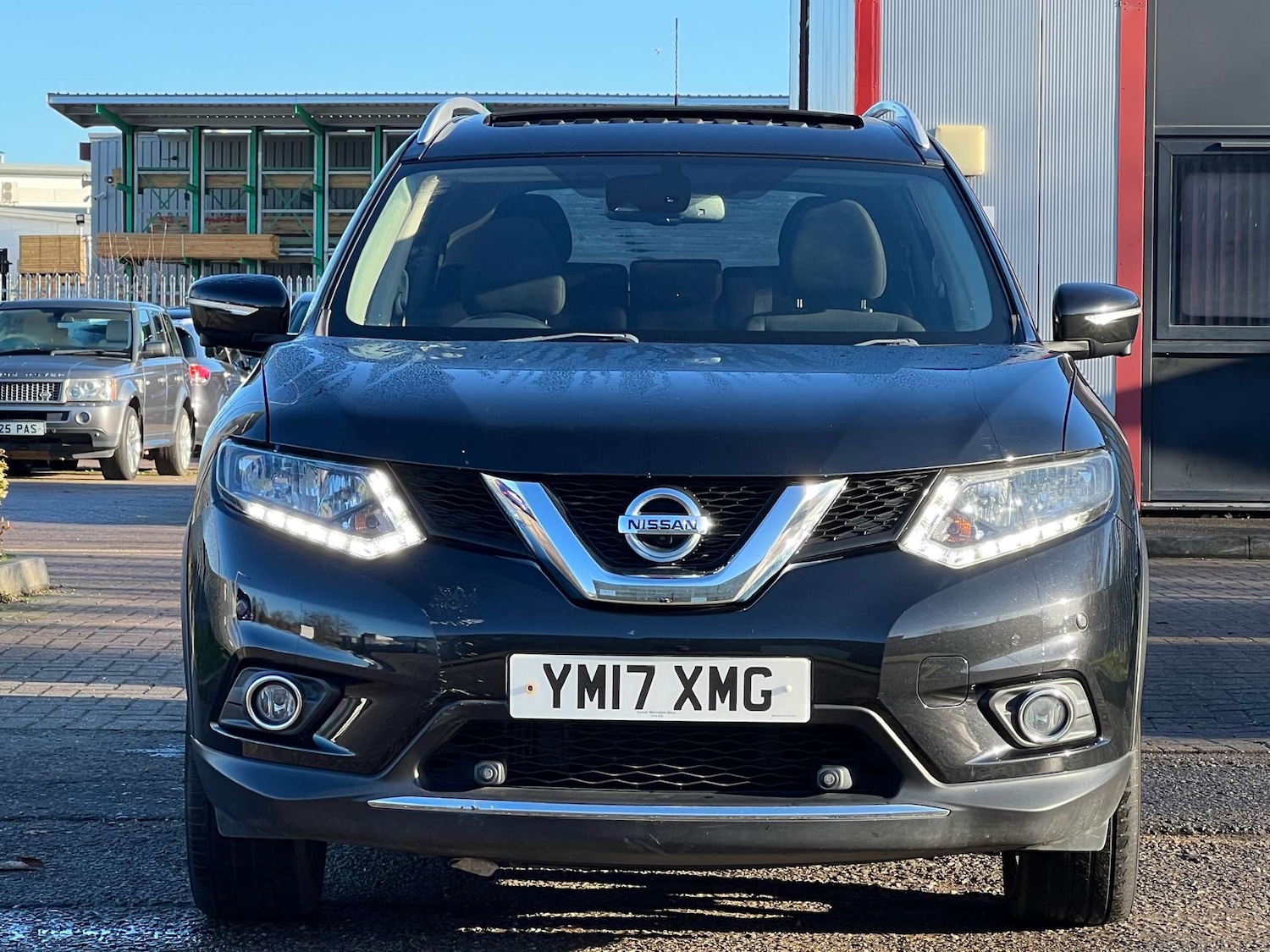 Used Nissan X-Trail 2017 for sale - 77662763: Photo 3