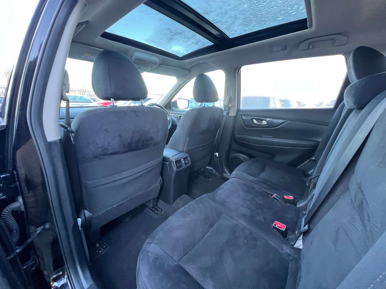 Used Nissan X-Trail 2017 for sale - 77662763: Photo 35