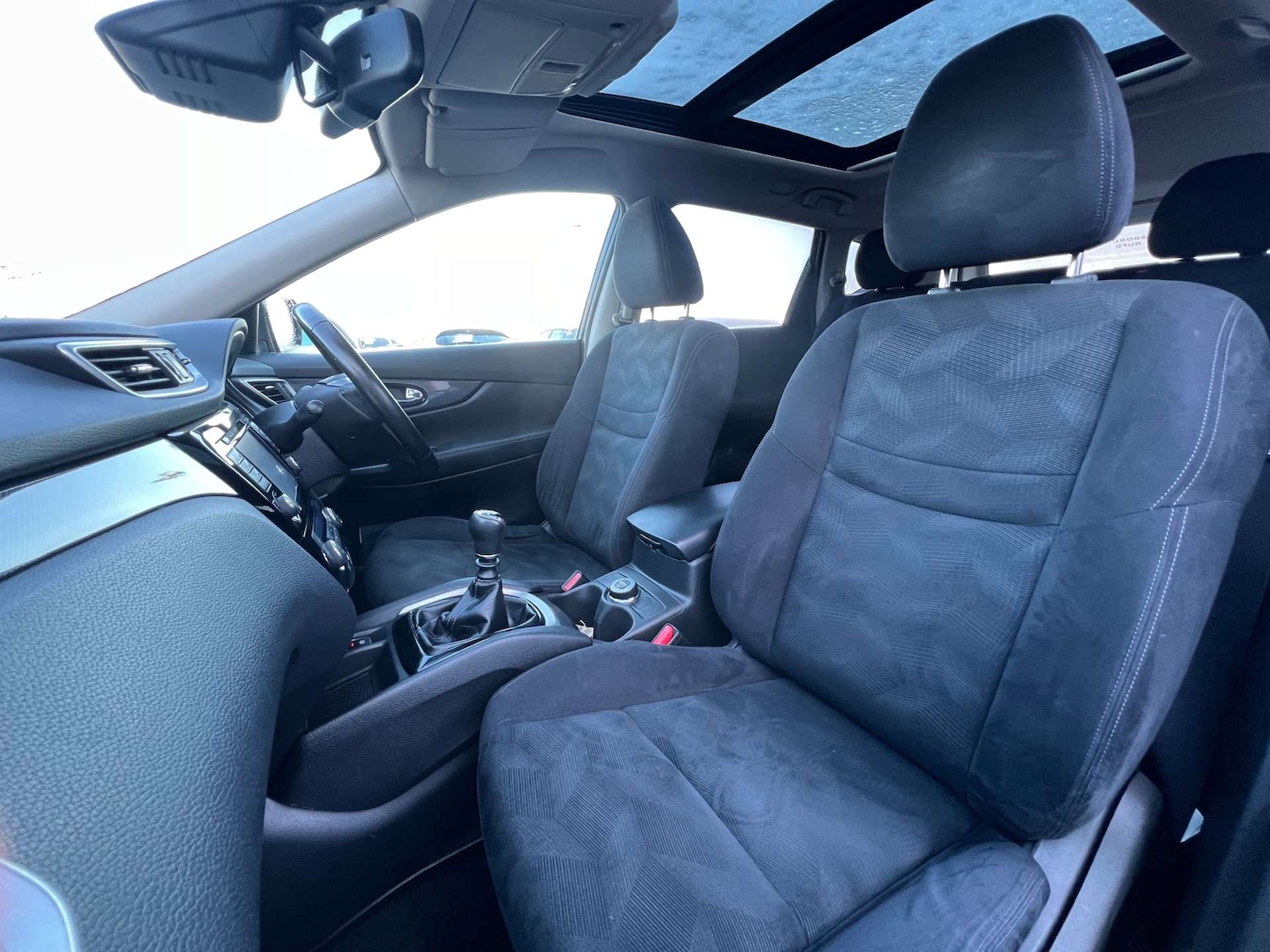 Used Nissan X-Trail 2017 for sale - 77662763: Photo 36