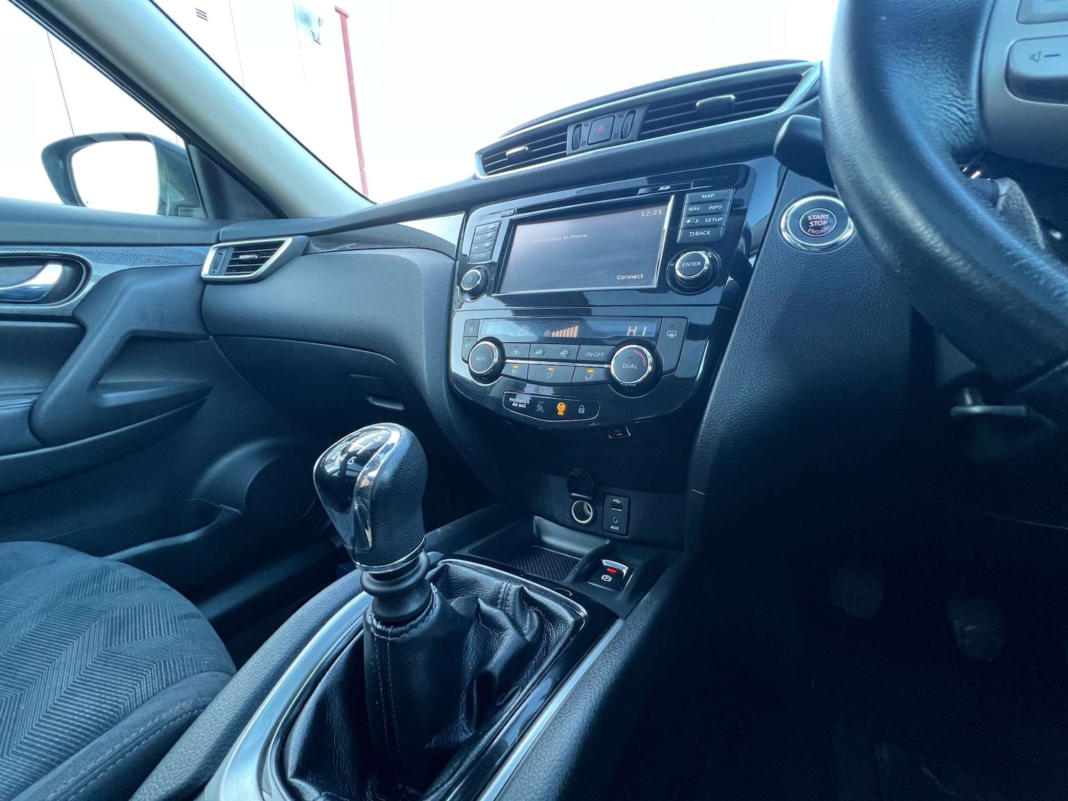 Used Nissan X-Trail 2017 for sale - 77662763: Photo 41