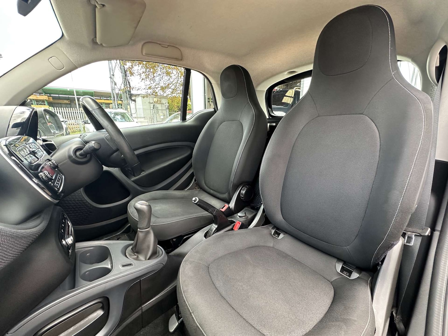 Used smart fortwo 2018 for sale - 75853125: Photo 20