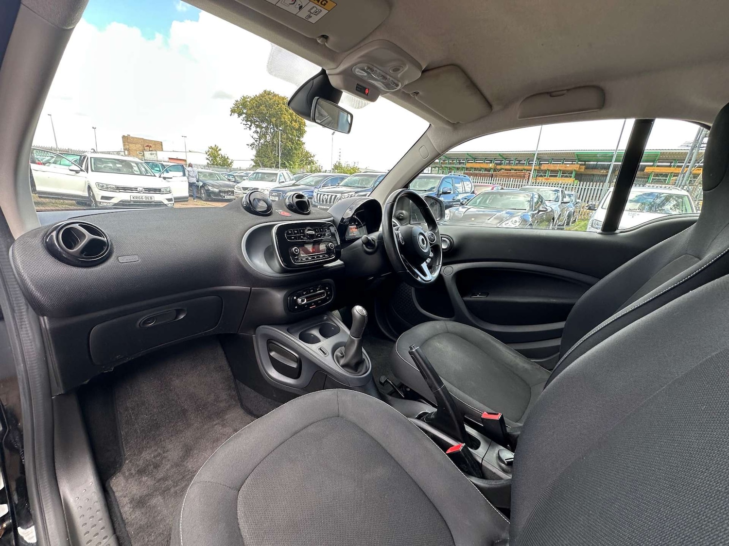 Used smart fortwo 2018 for sale - 75853125: Photo 22