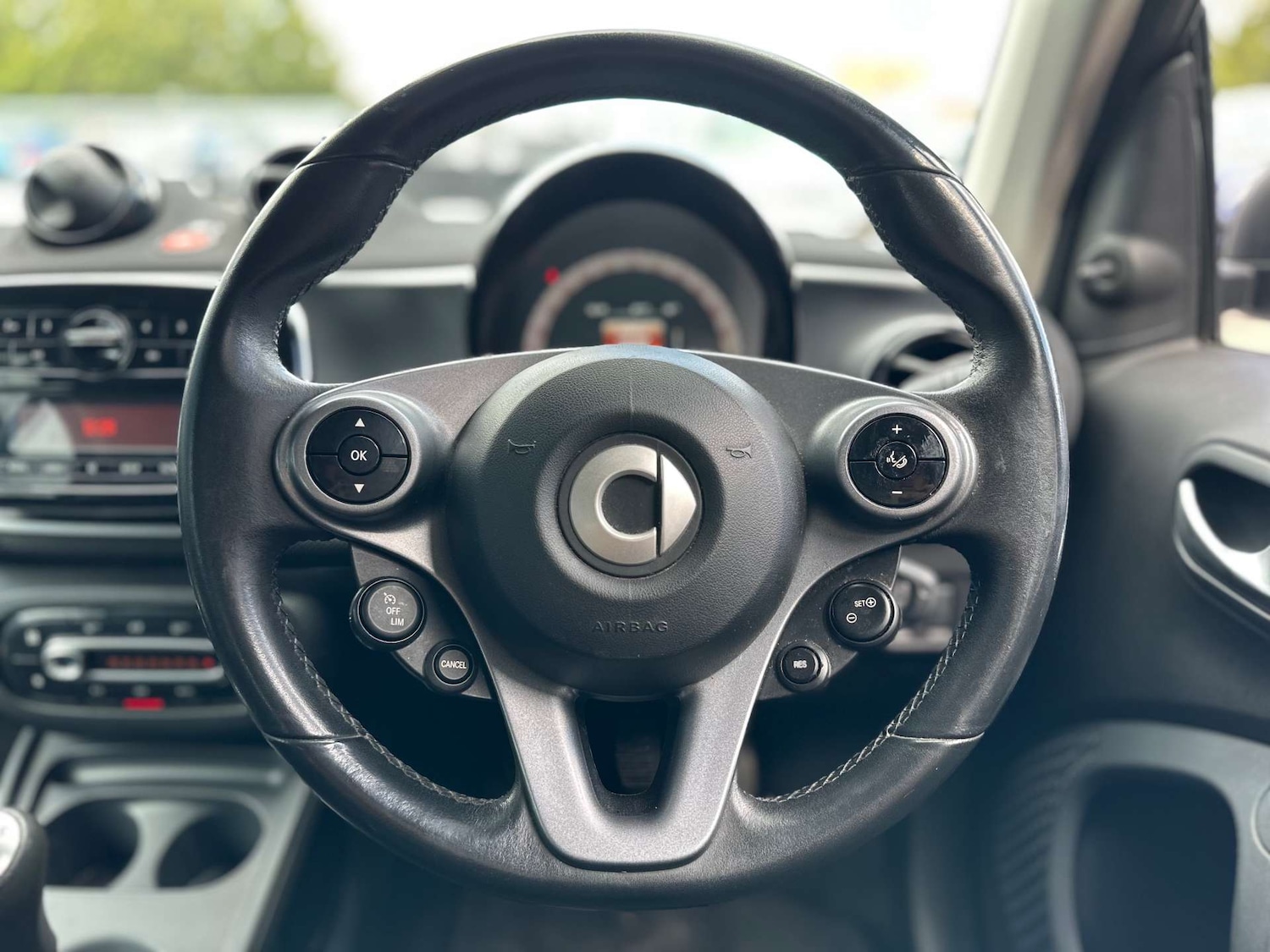 Used smart fortwo 2018 for sale - 75853125: Photo 34