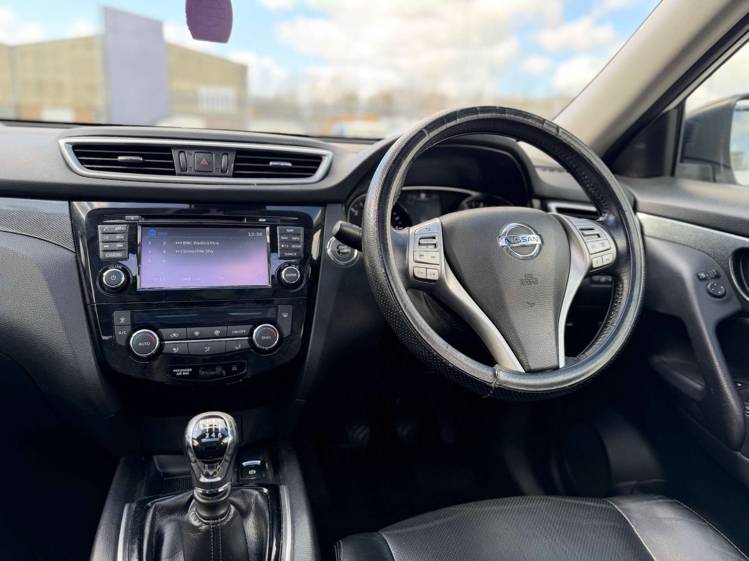 Used Nissan X-Trail 2015 for sale - 77662811: Photo 25