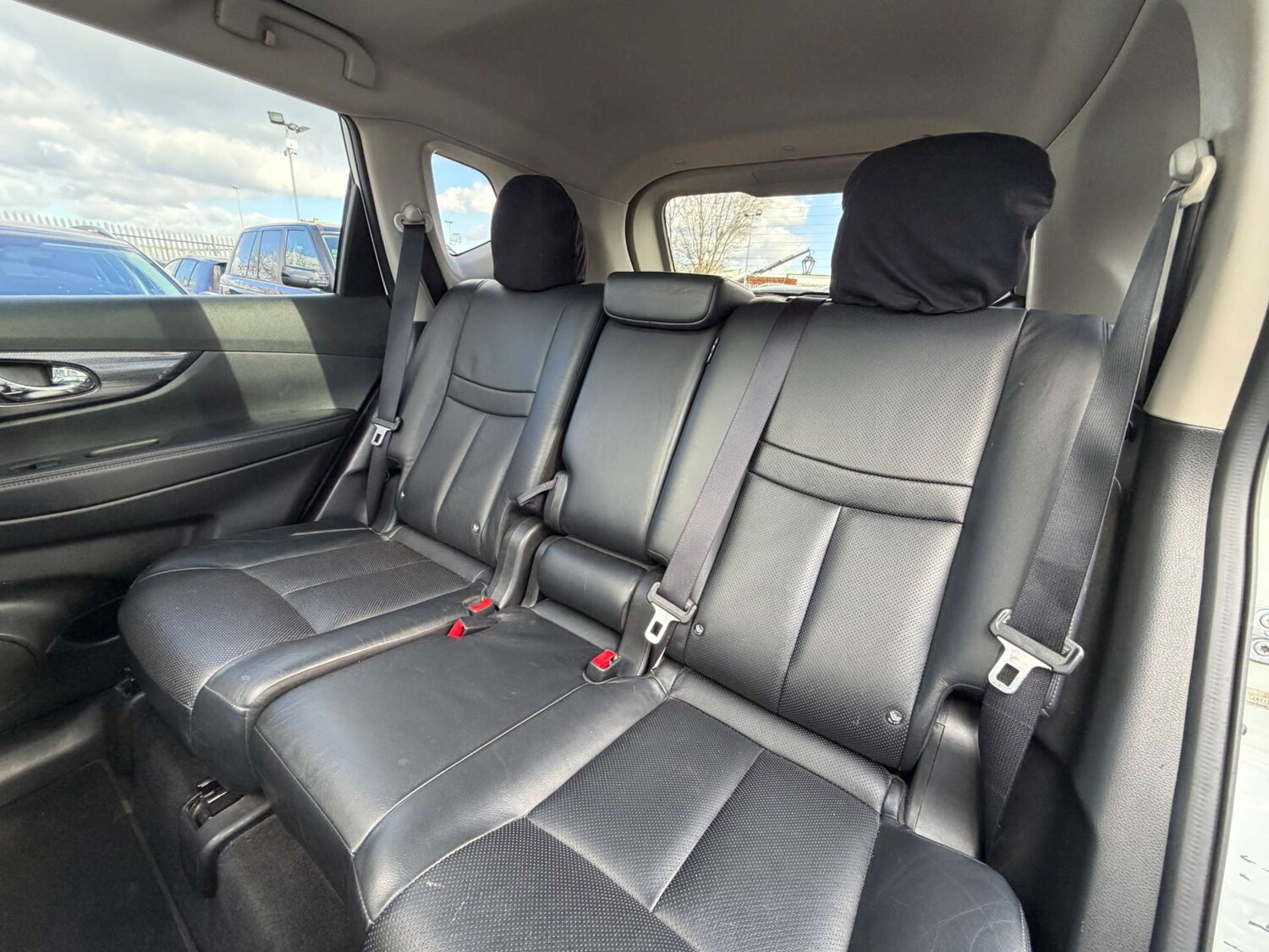 Used Nissan X-Trail 2015 for sale - 77662811: Photo 35