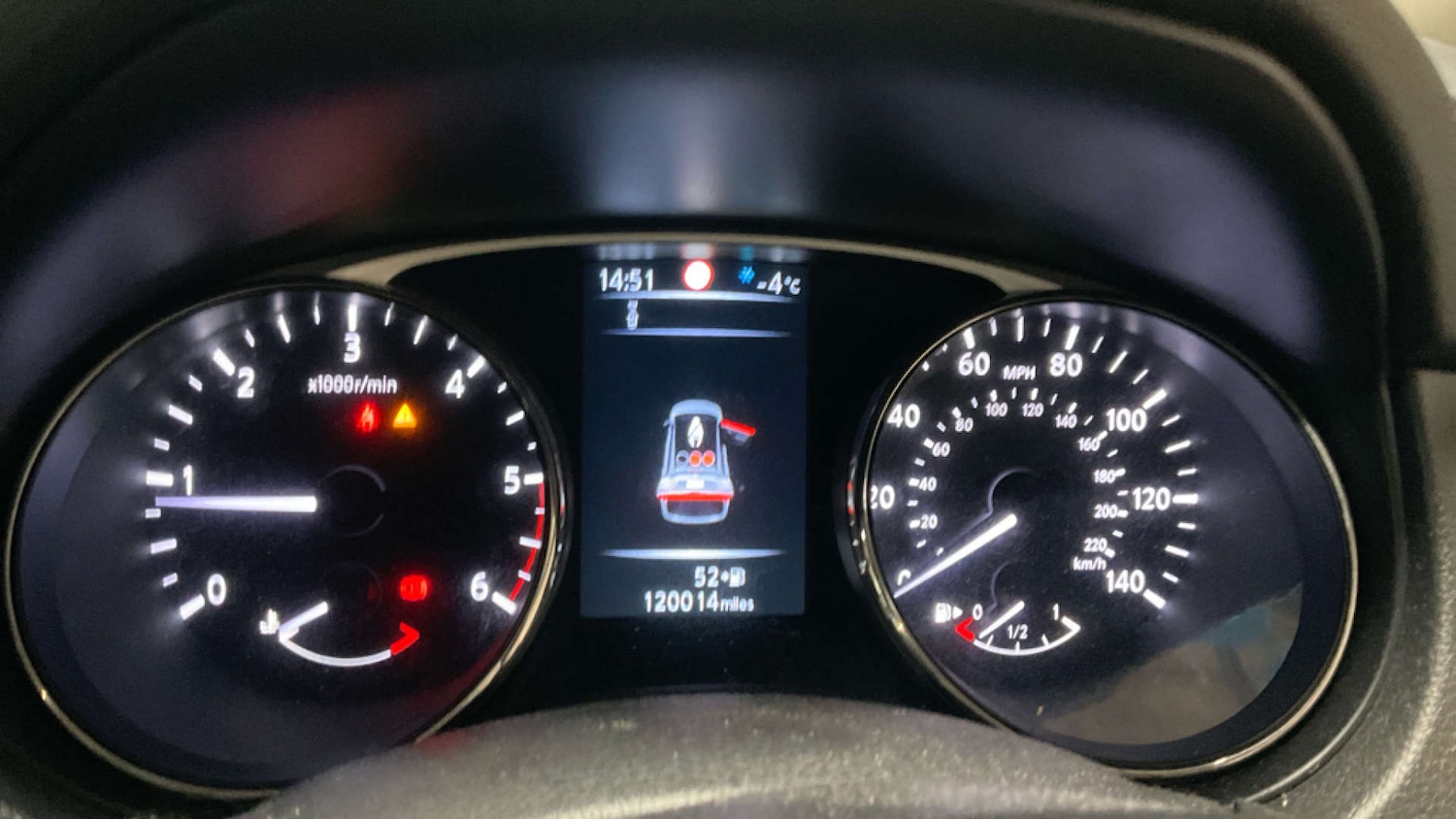 Used Nissan X-Trail 2015 for sale - 77662811: Photo 9