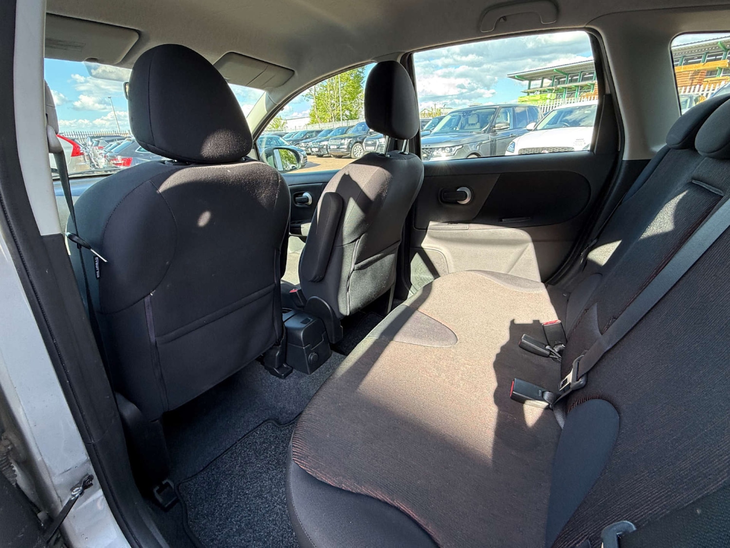 Used Nissan Note 2010 for sale - 77571340: Photo 19