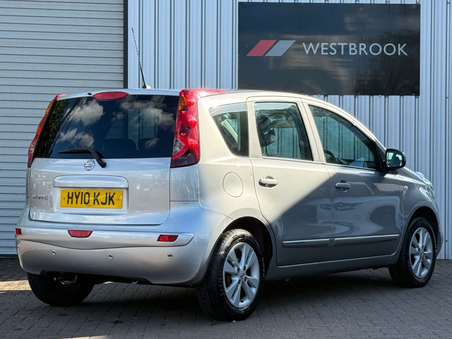 Used Nissan Note 2010 for sale - 77571340: Photo 2