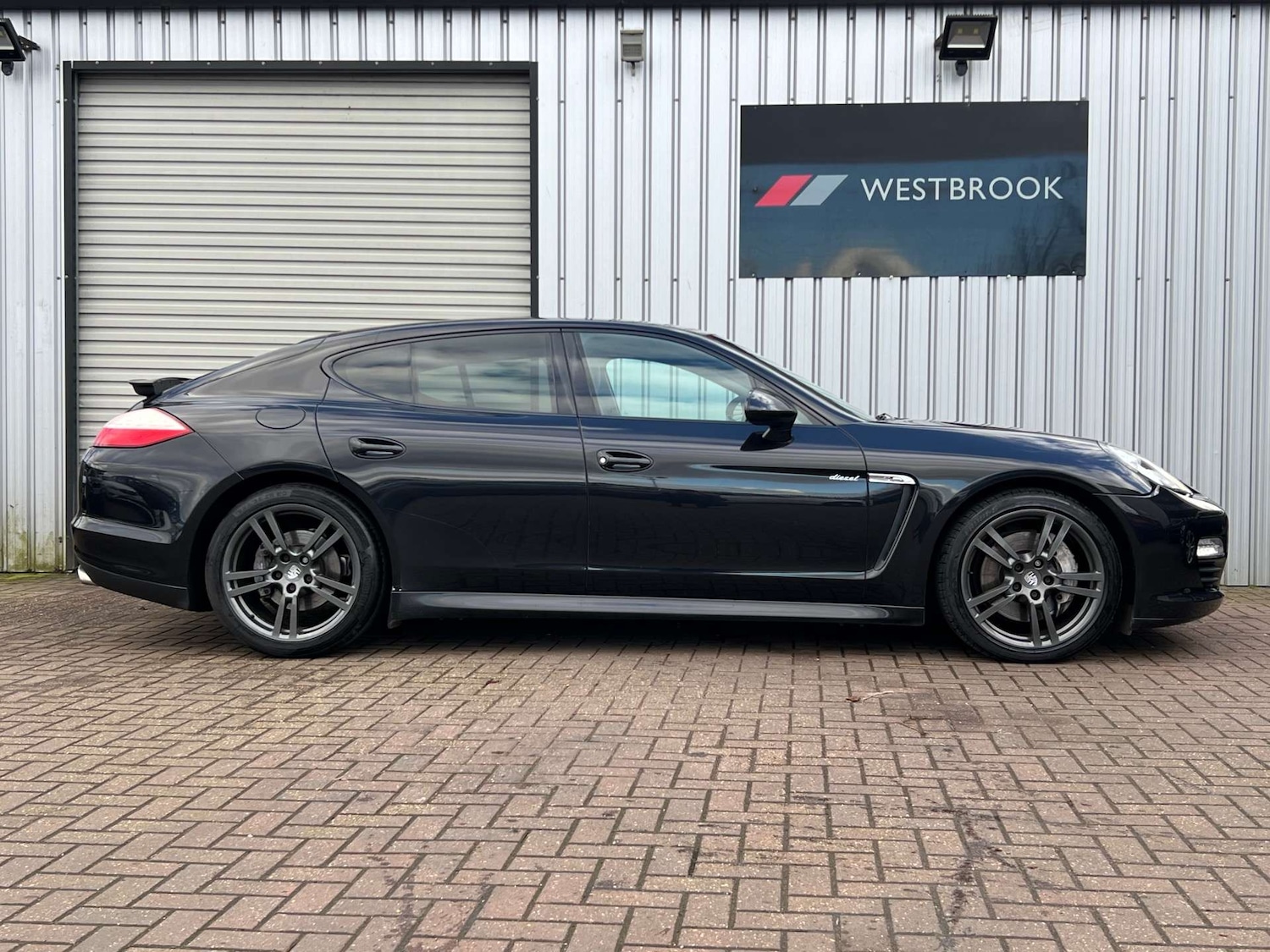 Used Porsche Panamera 2012 for sale - 76601842: Photo 10