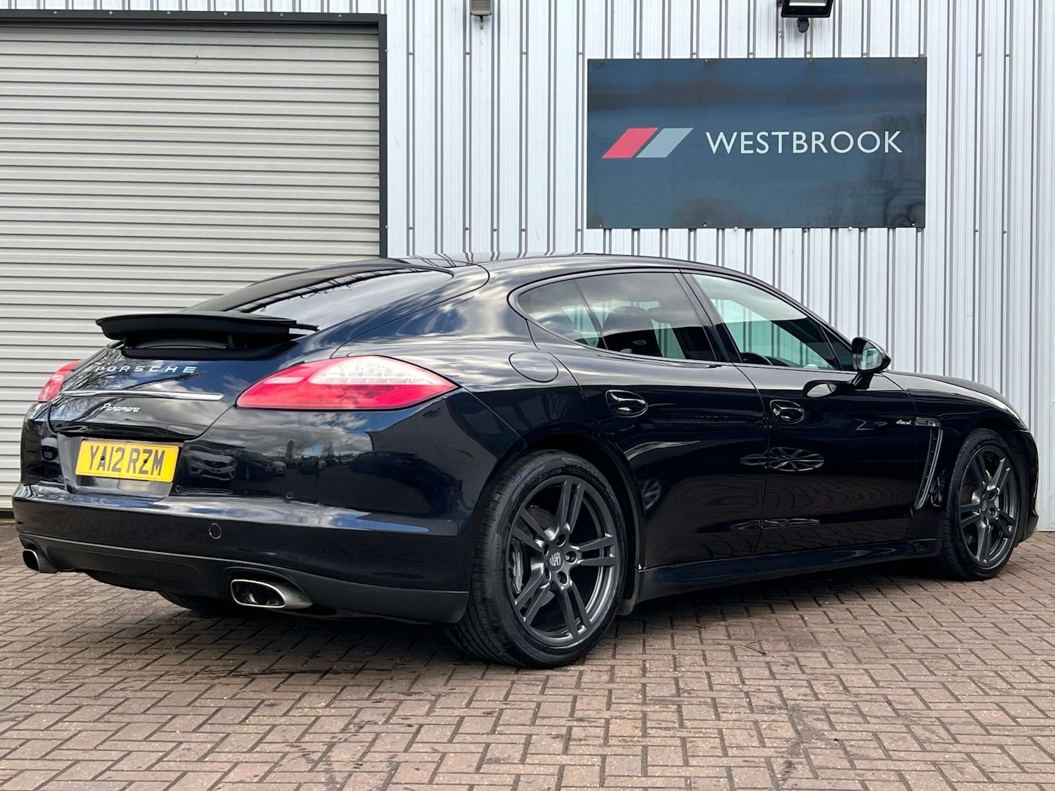 Used Porsche Panamera 2012 for sale - 76601842: Photo 3