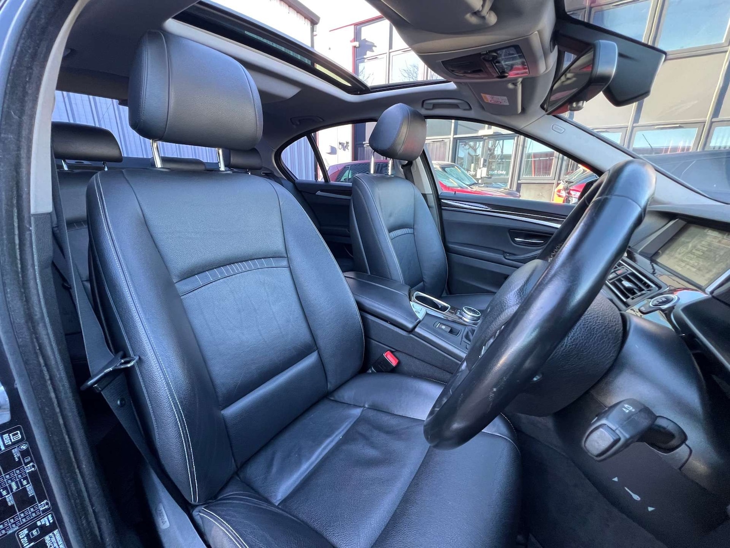 Used BMW 5 Series 2014 for sale - 76601530: Photo 23