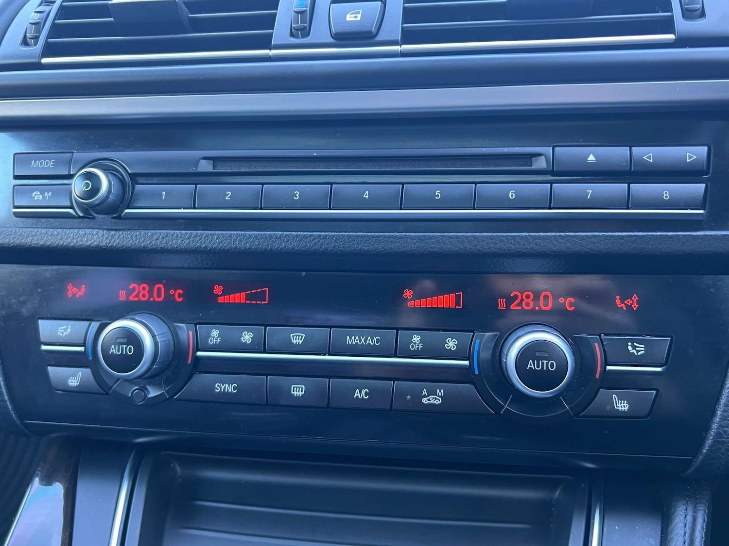 Used BMW 5 Series 2014 for sale - 76601530: Photo 46