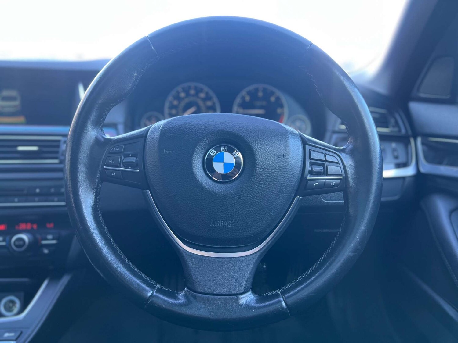 Used BMW 5 Series 2014 for sale - 76601530: Photo 59