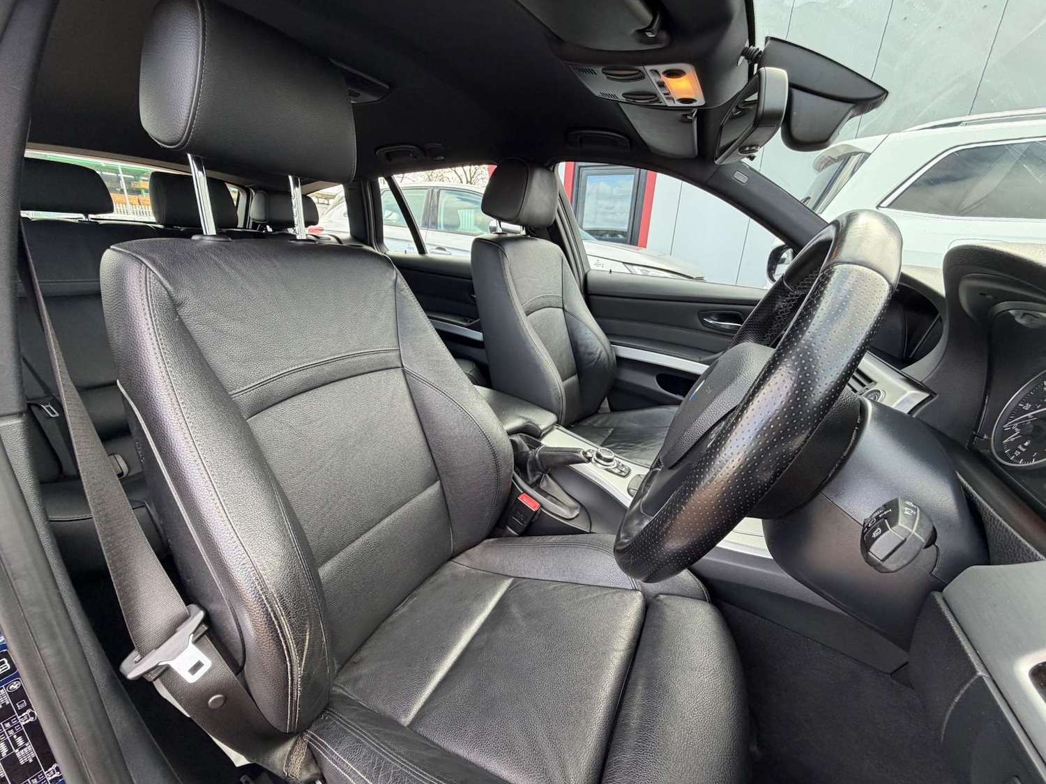 Used BMW 3 Series 2012 for sale - 77662808: Photo 28