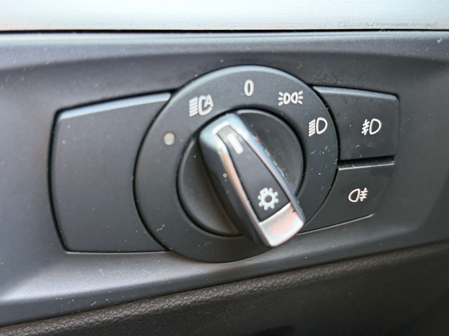 Used BMW 3 Series 2012 for sale - 77662808: Photo 62