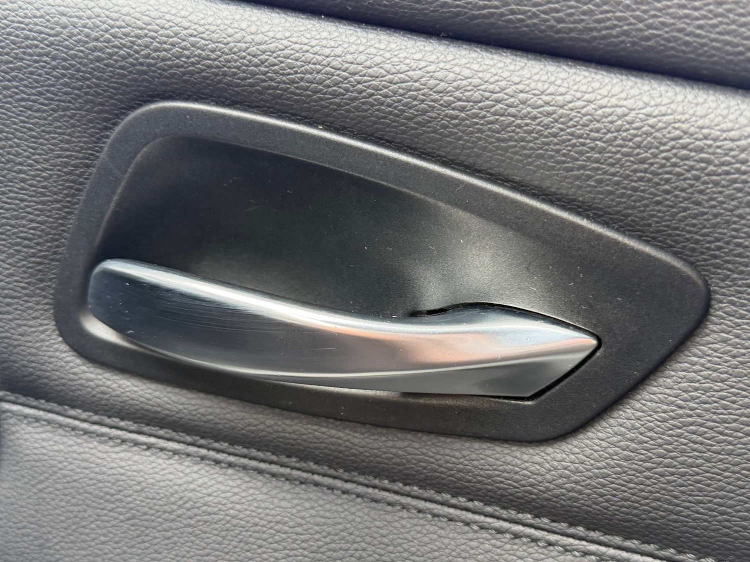 Used BMW 3 Series 2012 for sale - 77662808: Photo 68