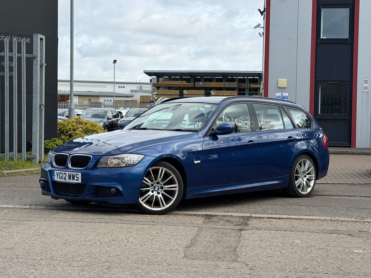Used BMW 3 Series 2012 for sale - 77662808: Photo 7