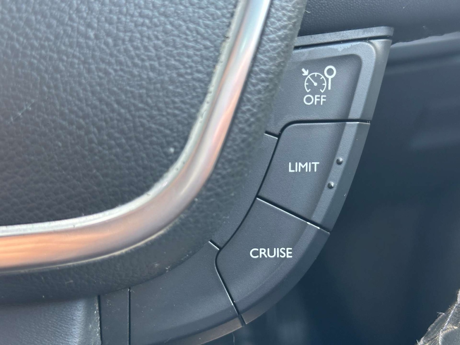 Used Peugeot 508 SW 2017 for sale - 77662812: Photo 15