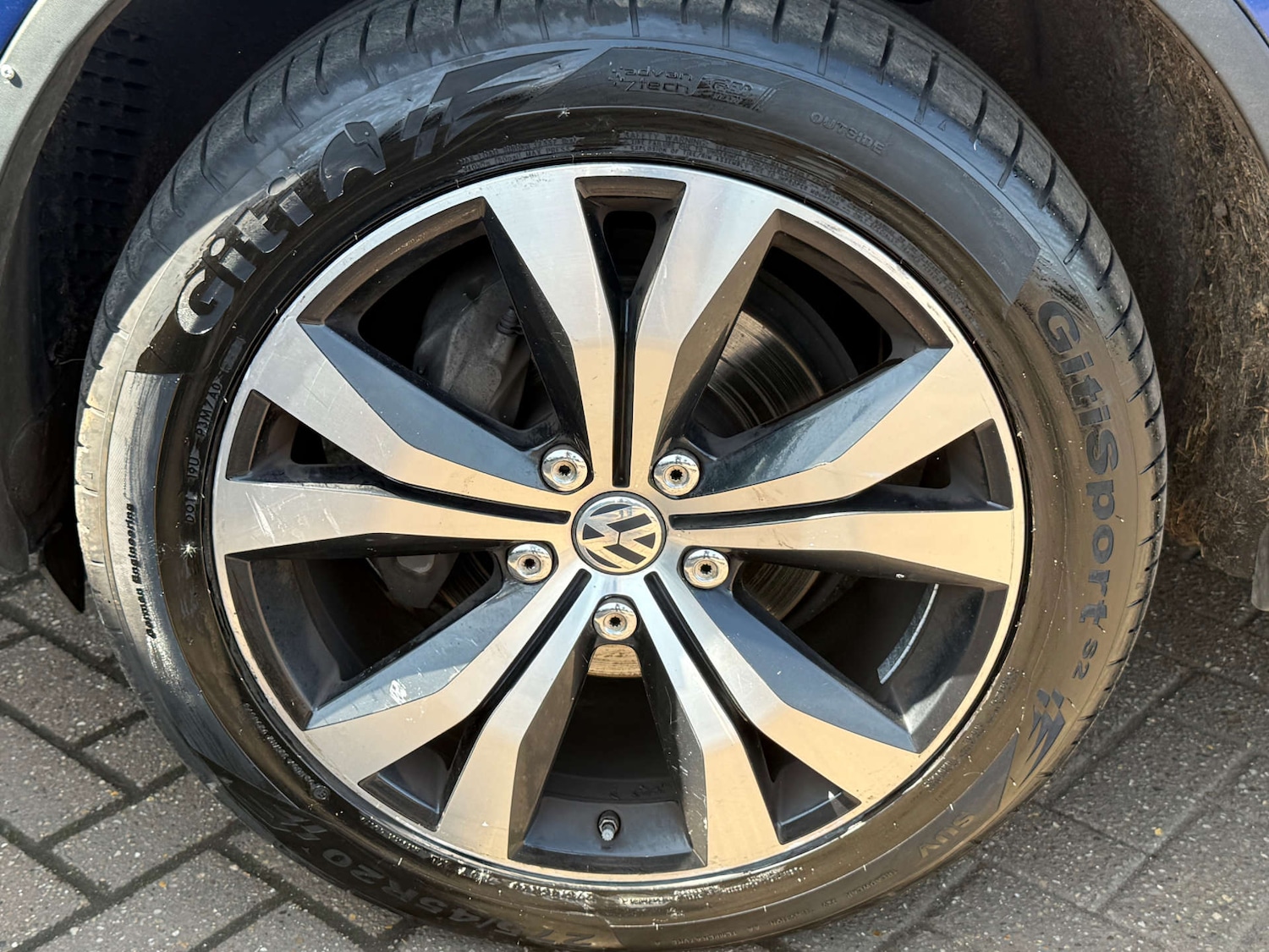 Used Volkswagen Touareg 2015 for sale - 77563346: Photo 22