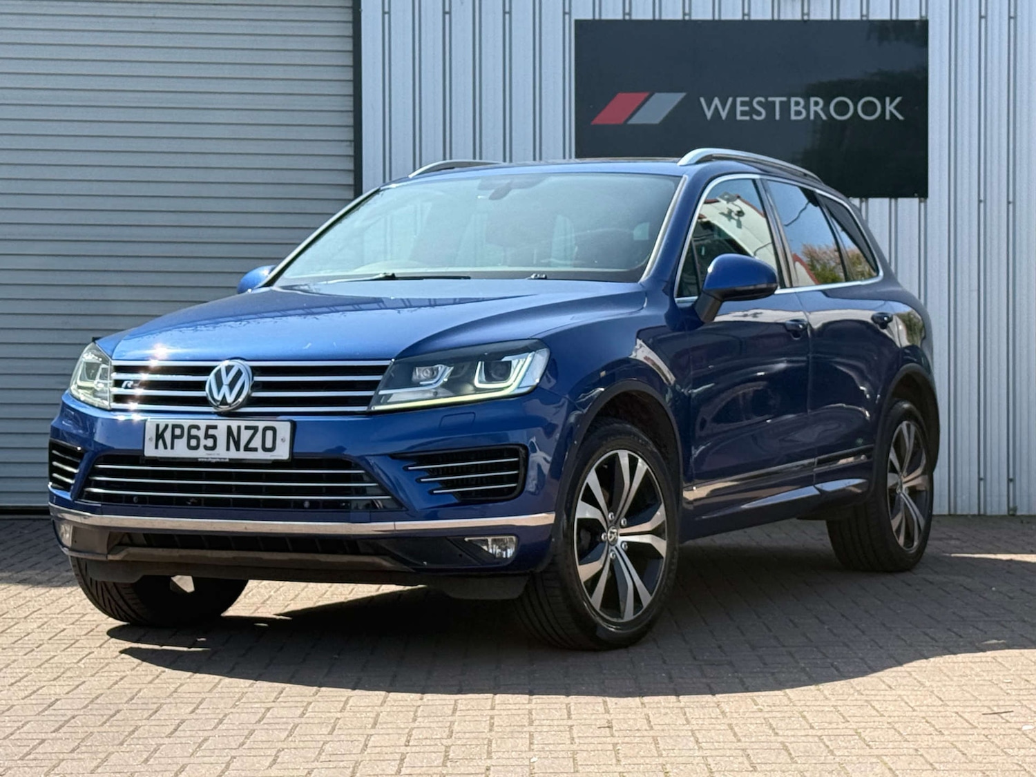 Used Volkswagen Touareg 2015 for sale - 77563346: Photo 52