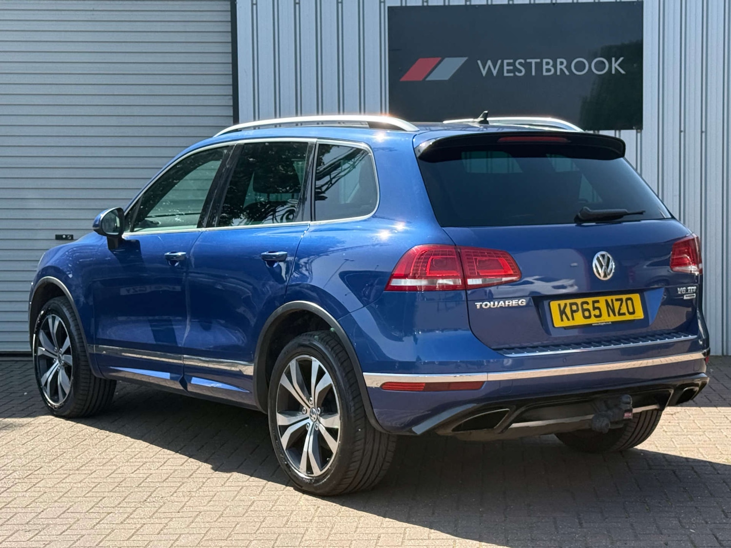 Used Volkswagen Touareg 2015 for sale - 77563346: Photo 60