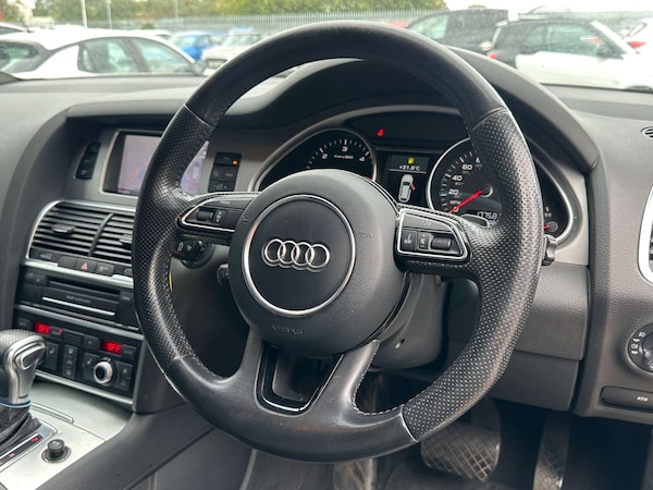 Used Audi Q7 2012 for sale - 76252740: Photo 17